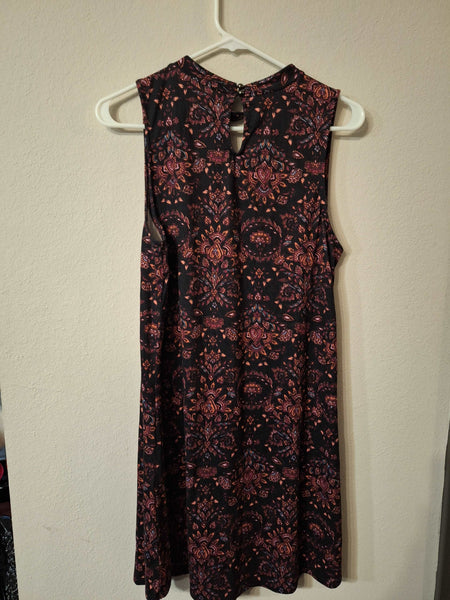 Cute Sleeveless Dress by Mudd Size L